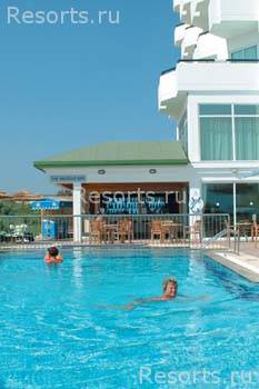 Tasia Maris Sands Beach Hotel 12